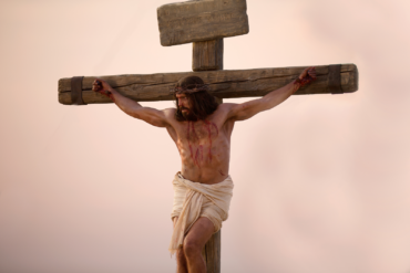 CHRIST TO THE CROSS (2)